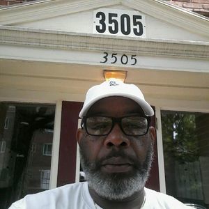 Meet your Posher, Charles